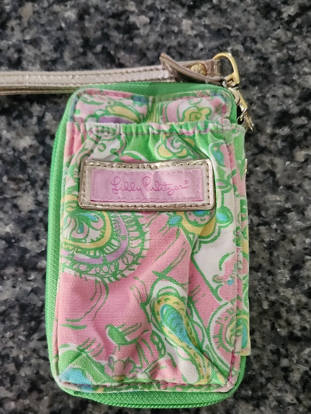 Lilly Pulitzer compact wristlet